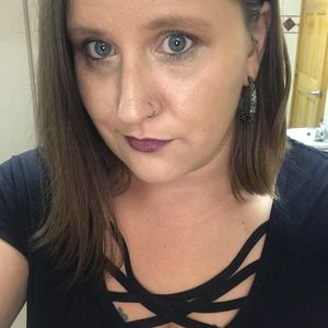 Meet your Posher, Shawna